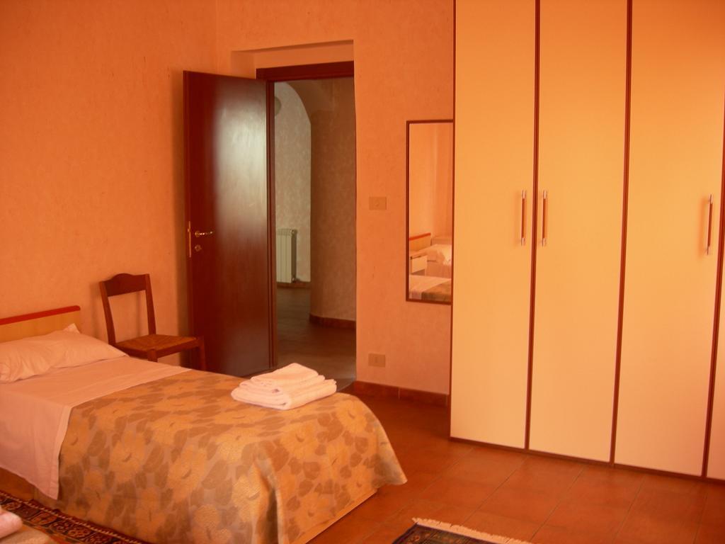 Vacanze Deaf Roma Habitación foto